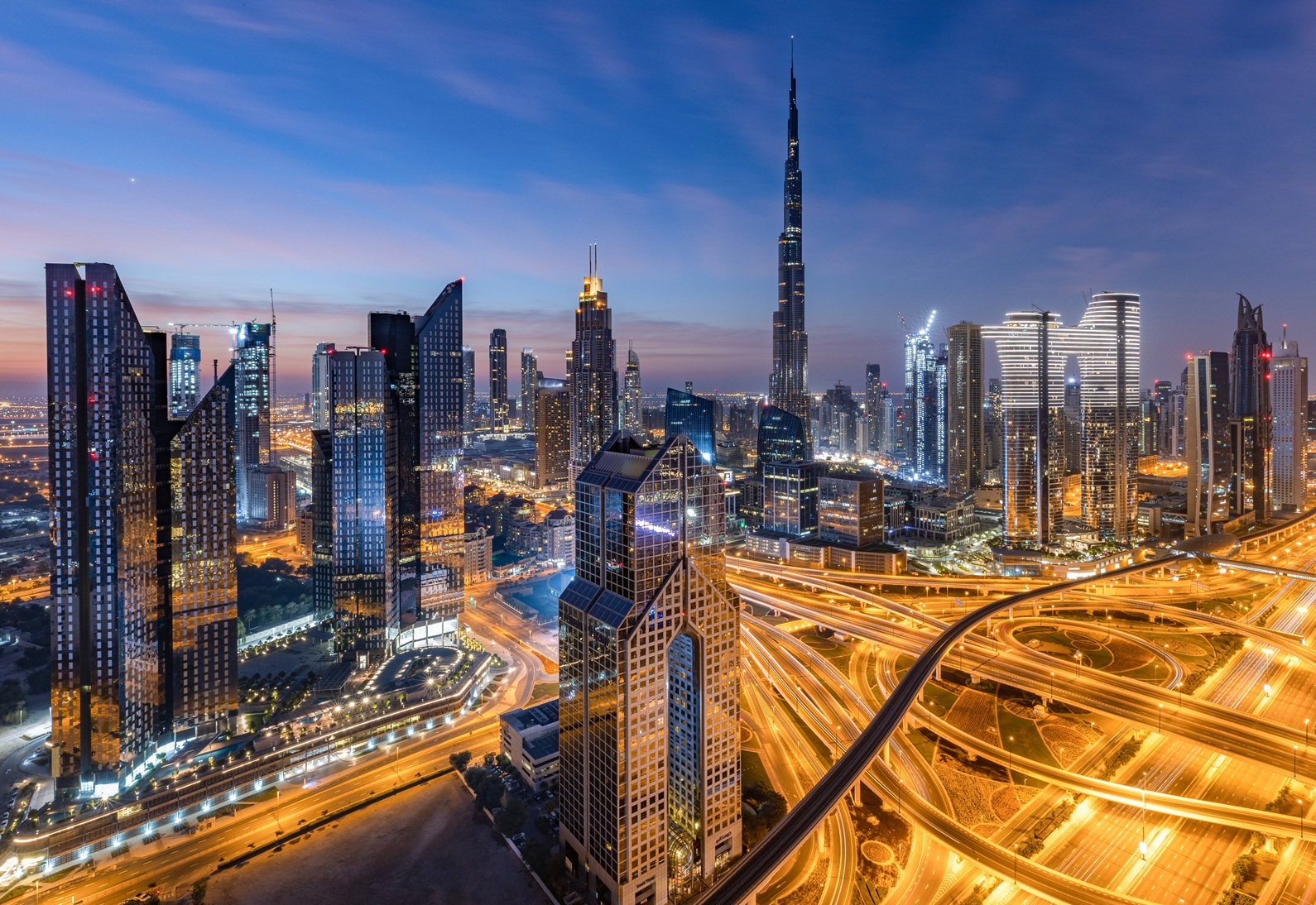 The IMF Predicts That the UAE Economy will Grow by 7.7% in 2027, Which is a Strong Recovery