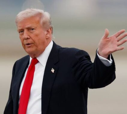 According to An AP-NORC poll, People are Fed up with Trump and Want Washington Changed