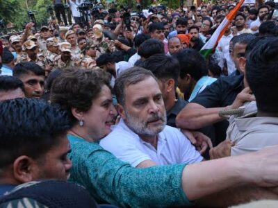 Indian Rebel Leader Rahul Gandhi Held over Protesting Poll Chief