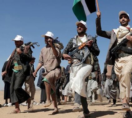Yemen's Army Strikes Sanaa following a Houthi Attack on the Madinah Power Complex