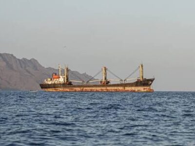 Yemeni Forces Supported by Saudi Arabia Retake Strategic locations Near the Strait From the Houthis